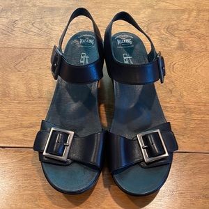 Dansko sandals. Black with buckle. Size 39